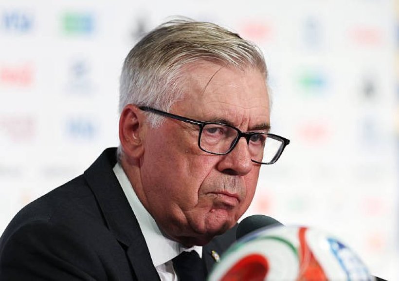 أنشيلوتي يصر على الاستمرار كمدرب للمنتخب البرازيلي رغم الخروج المبكر أنشيلوتي يصر على الاستمرار كمدرب للمنتخب البرازيلي رغم الخروج المبكر